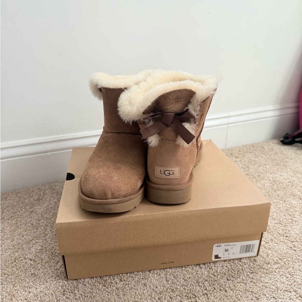 UGG Mini Bailey Bow ll